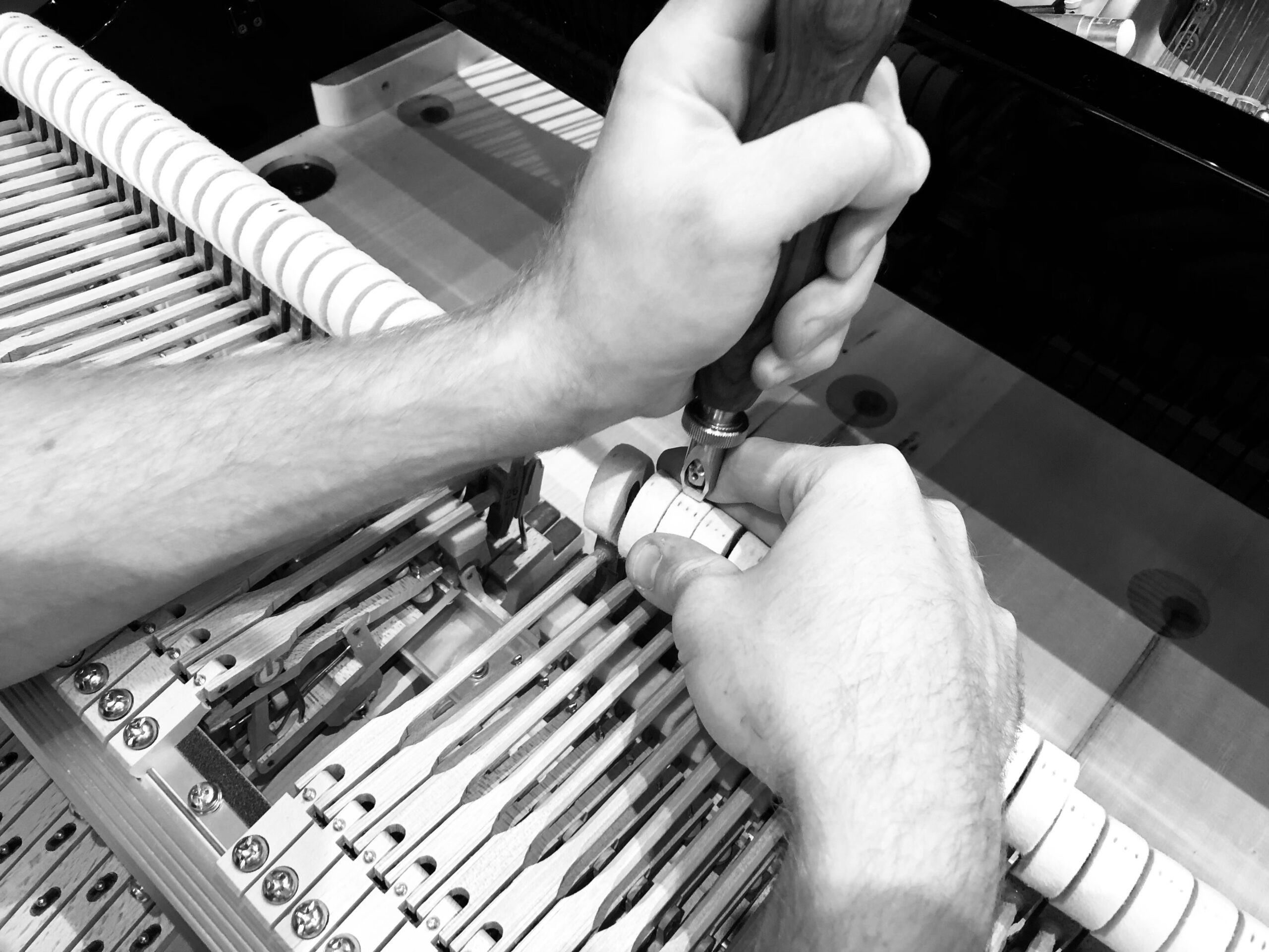 Place au Piano - Entretien de pianos à Mouscron